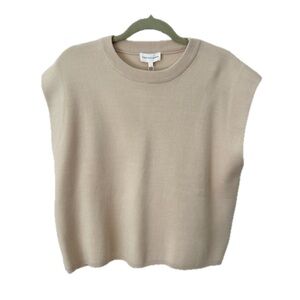 NWT Entro Cream Sleeveless Muscle Tee